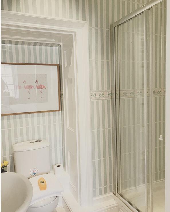 Wansford Country Lounge B&B エクステリア 写真