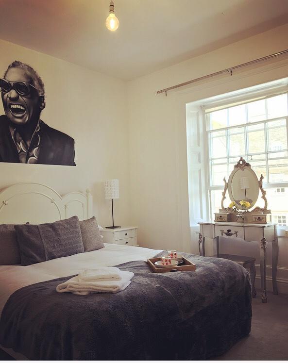 Wansford Country Lounge B&B エクステリア 写真
