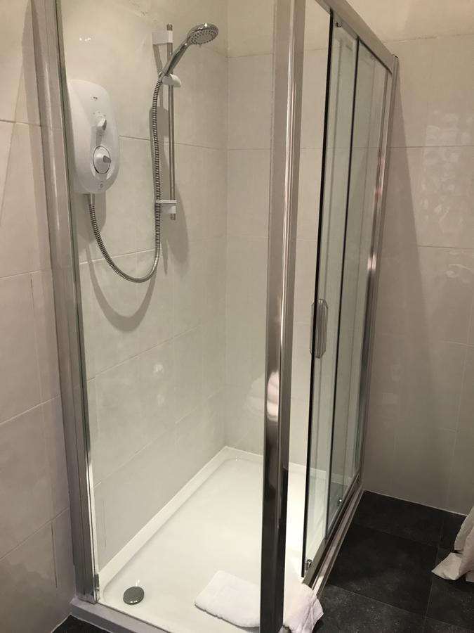 Wansford Country Lounge B&B エクステリア 写真